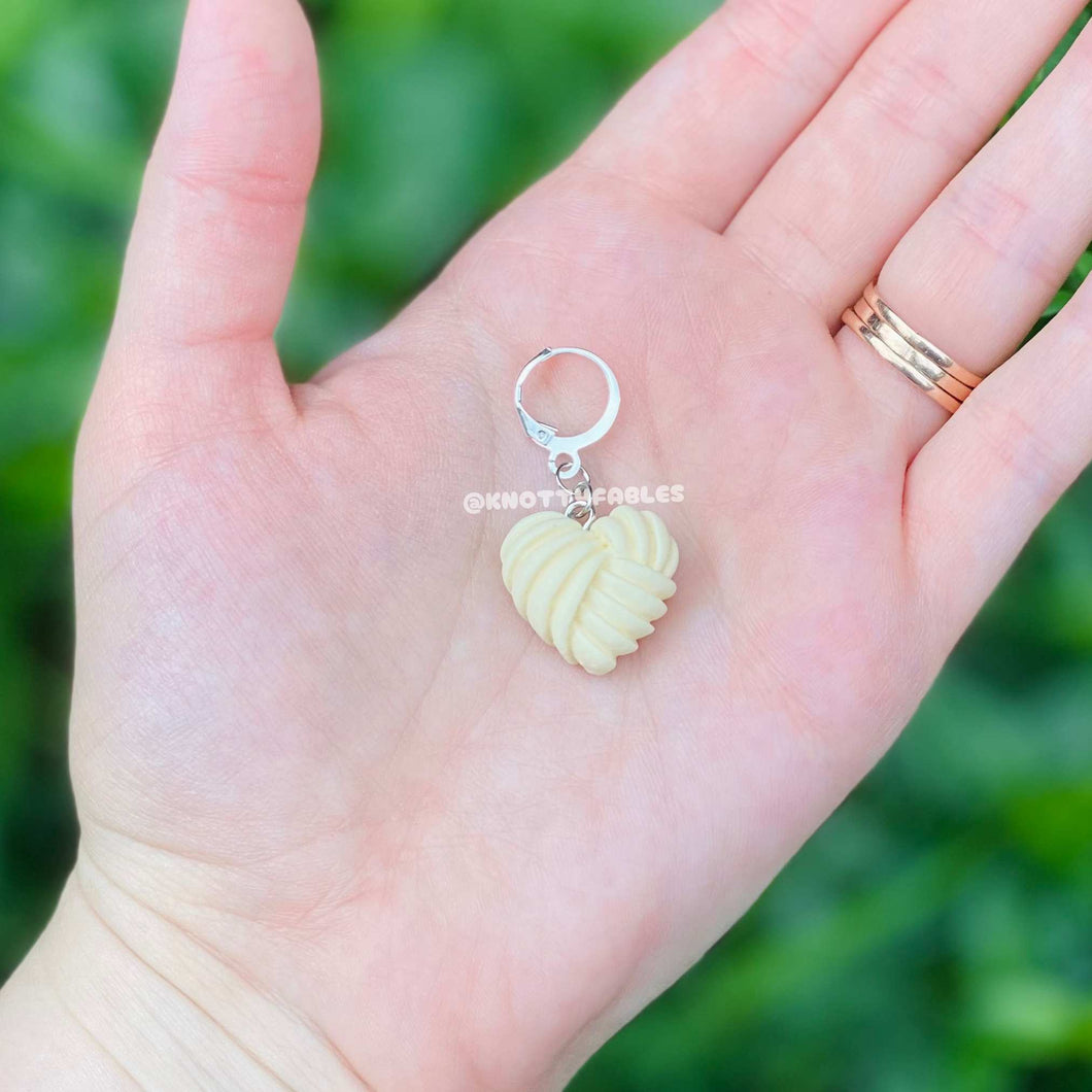 Yarn Heart (Cream) Stitch Marker