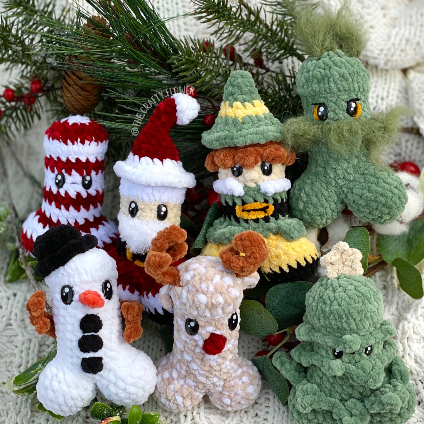 Deck the Balls Crochet Patterns (PDF ONLY)